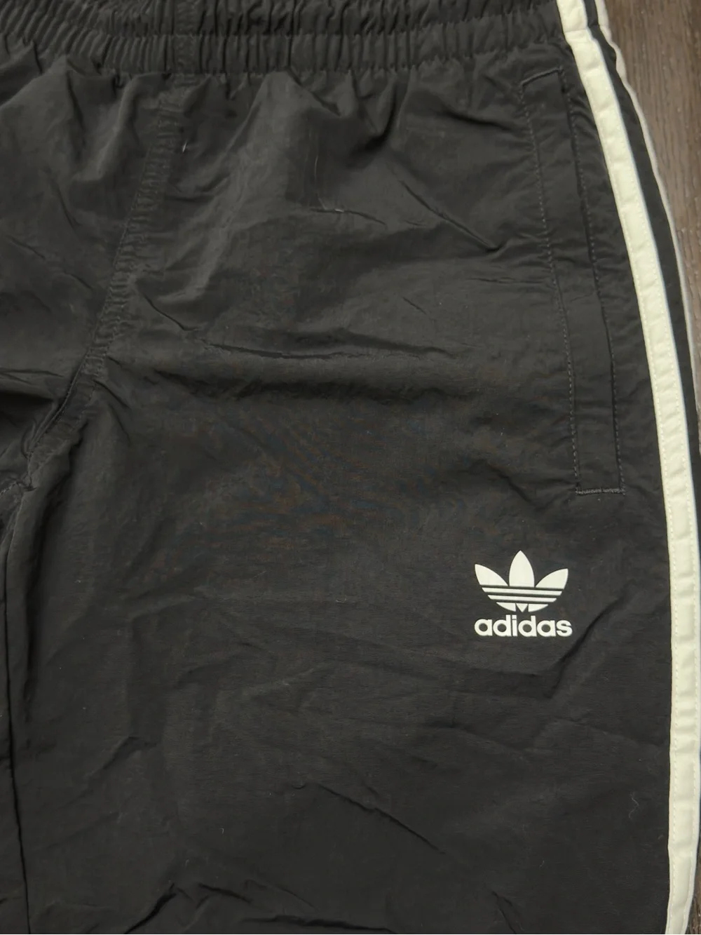 adidas lightweight athletic